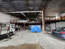 Jalan Mesin (D13), Warehouse #556907901